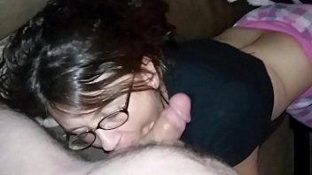 Abspielen Nach sensationellem Oralsex in die Fotze gefickt