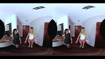 تشغيل الشروط والأحكام الخاصة بعمل xxx مع هذه المرأة الشابة ليست صعبة للغاية