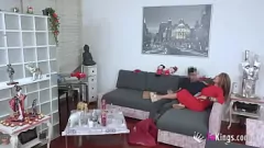 Abspielen Busty Columbian Milf initiiert den jungen Nachbarn in Hardcore -Sex